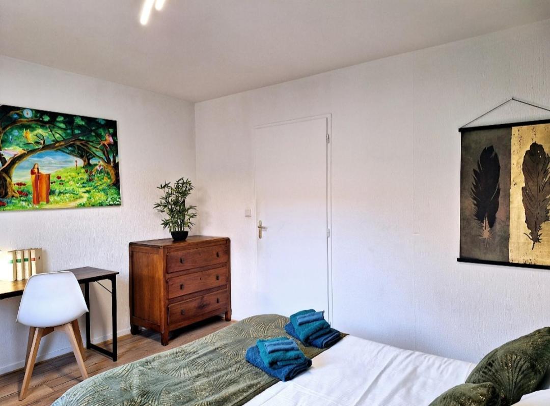 Appartement Cosy Proche Gare - Fibre Optique Et Parking Angouleme Exterior photo